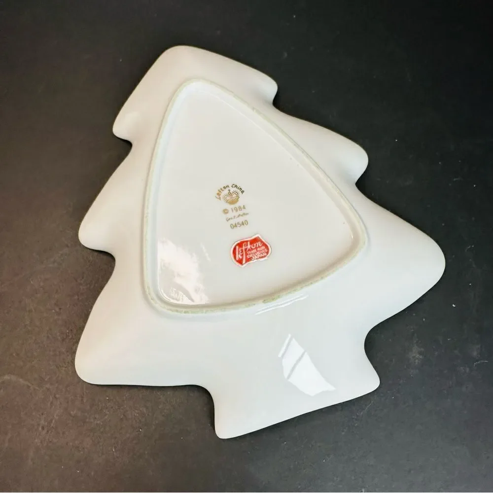 Lefton‎ Vintage Cardinal Christmas Tree Dish 6x8 In.